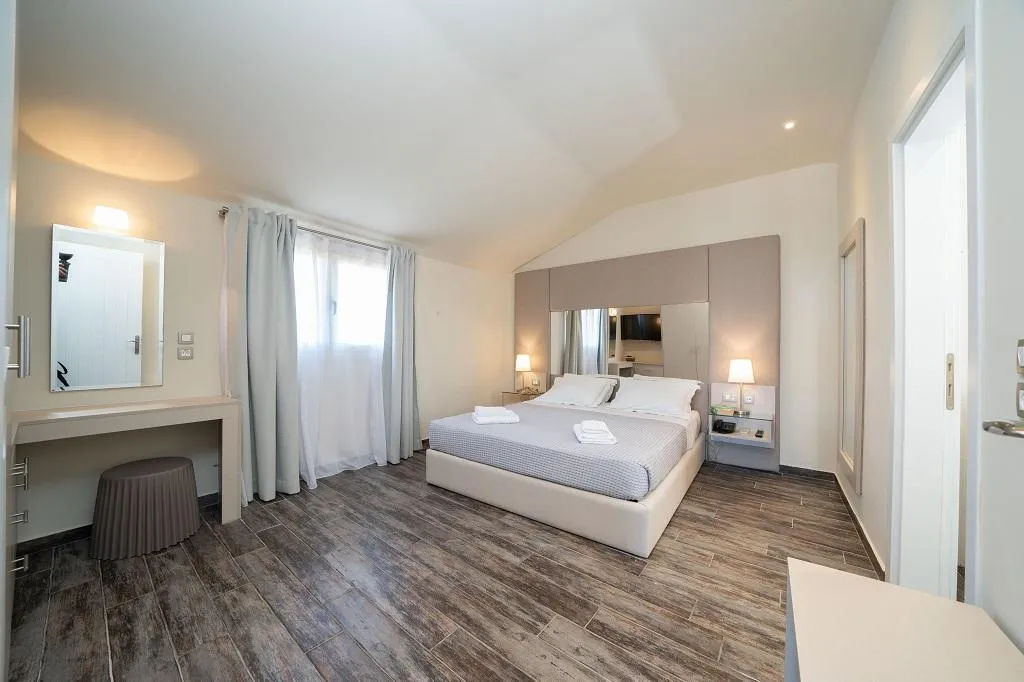 SUITE STANDARD Room, Makris Yialos Apartments, Kefallinia