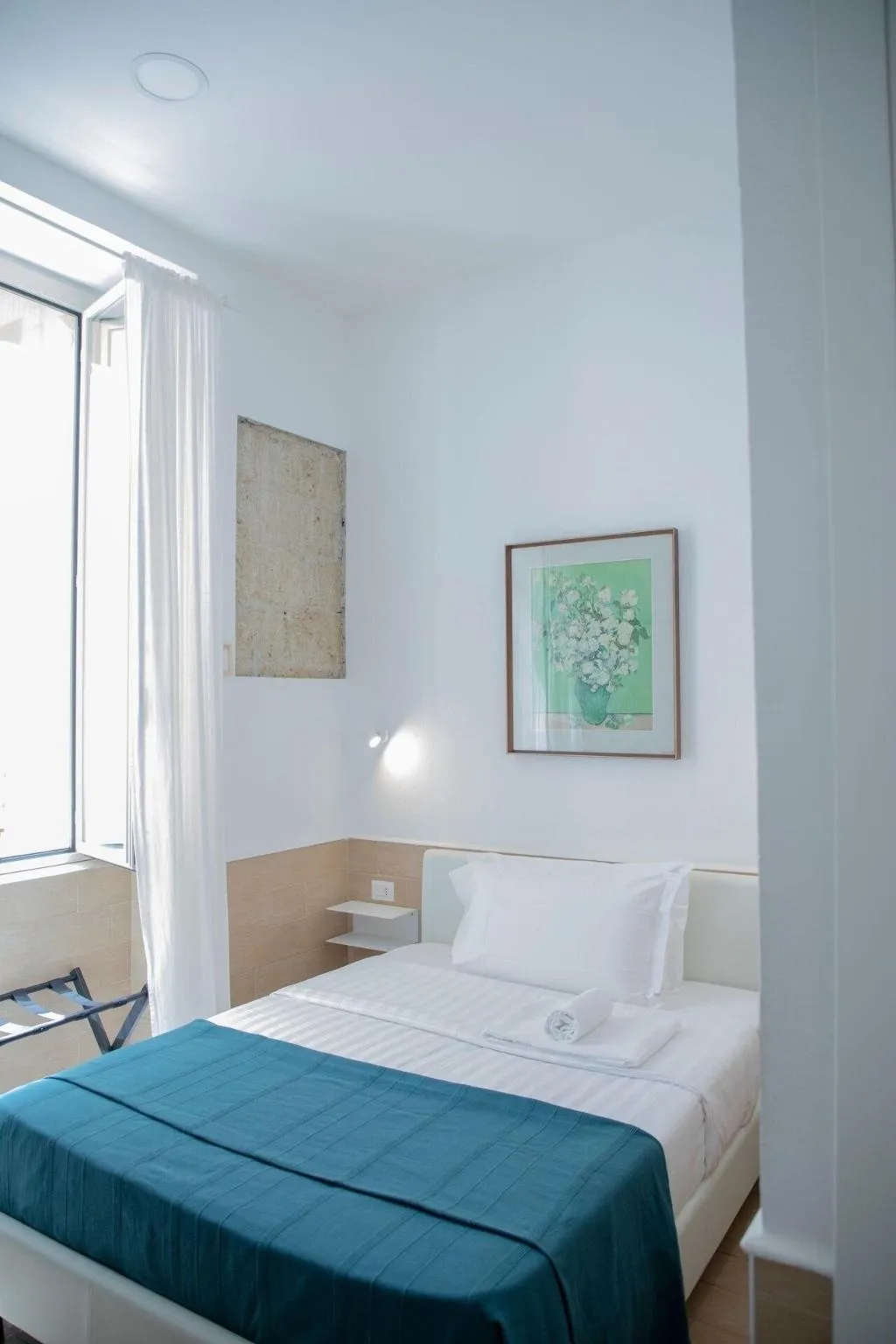 Room, Hotel H22, Naples