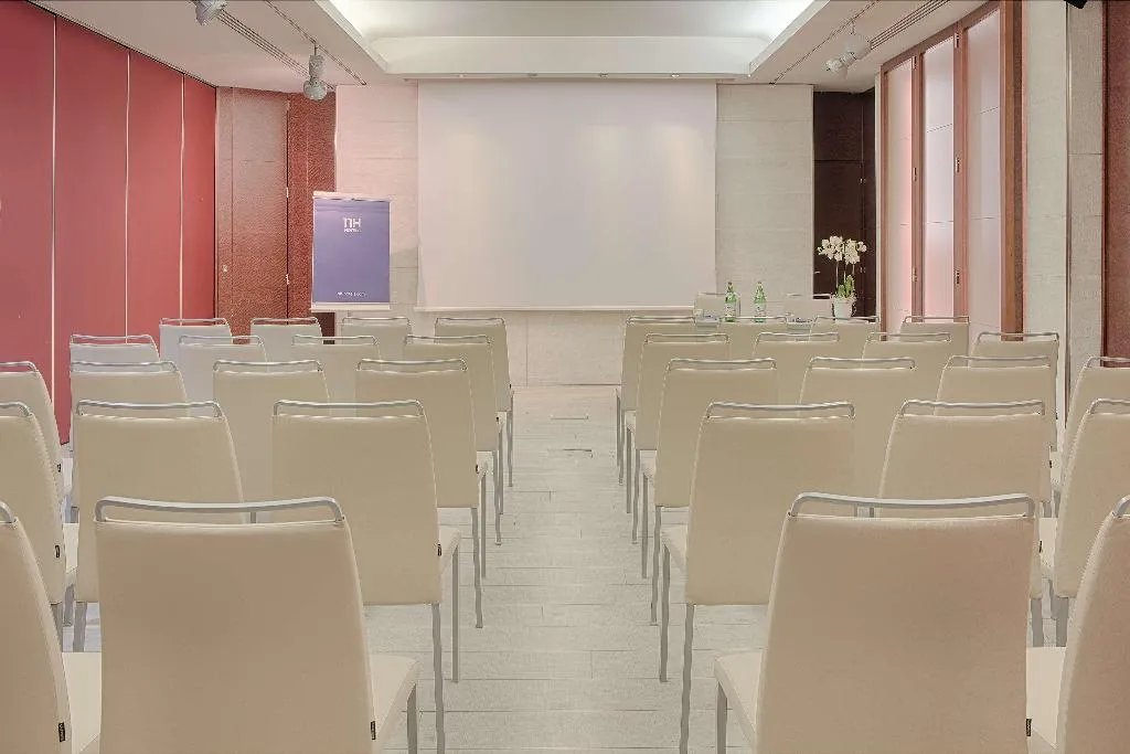 Conferences, NH Palermo, Palermo
