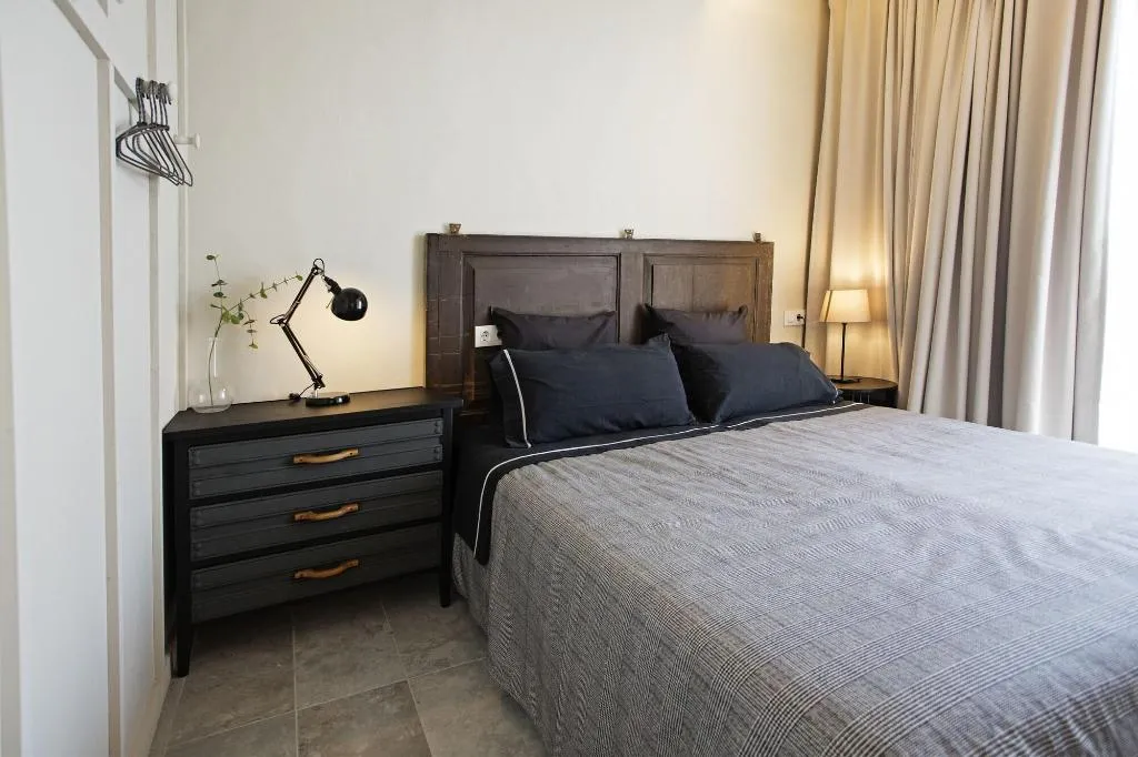 Room, El Jardinet De Sant Esteve, Barcelona