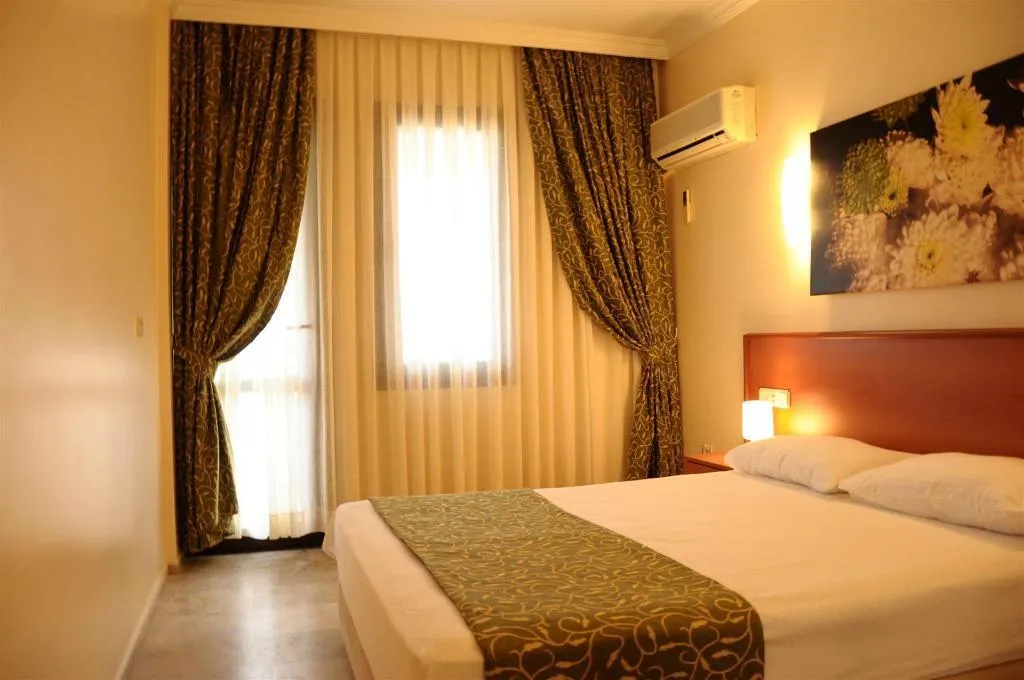SUITE BASIC Room, Lord Hotel, Izmir