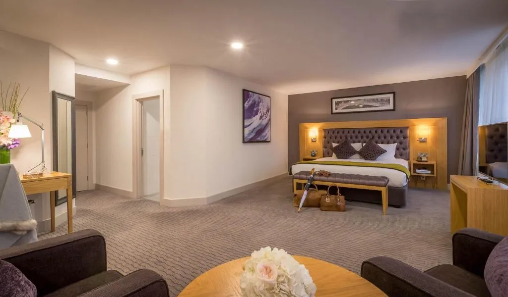 SUITE Presidential Room, Clayton Hotel Burlington Road, Dublin