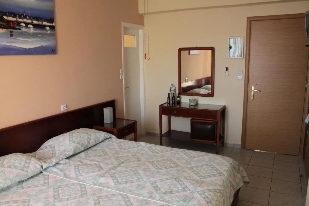 Room, Ballas Apartments, Kefallinia