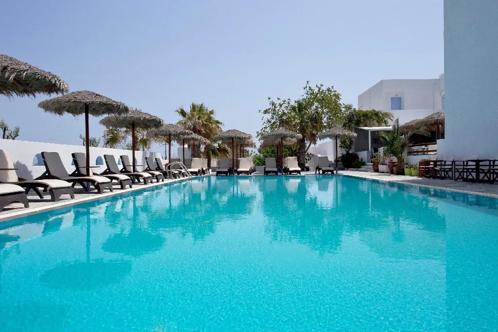 Pool, Alexandra, Santorini