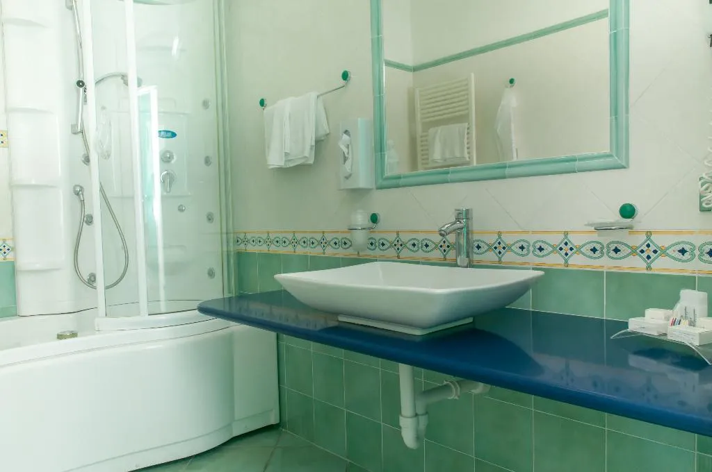 JUNIOR SUITE SEA VIEW Room, Borgo Romantica Resort & SPA, Naples