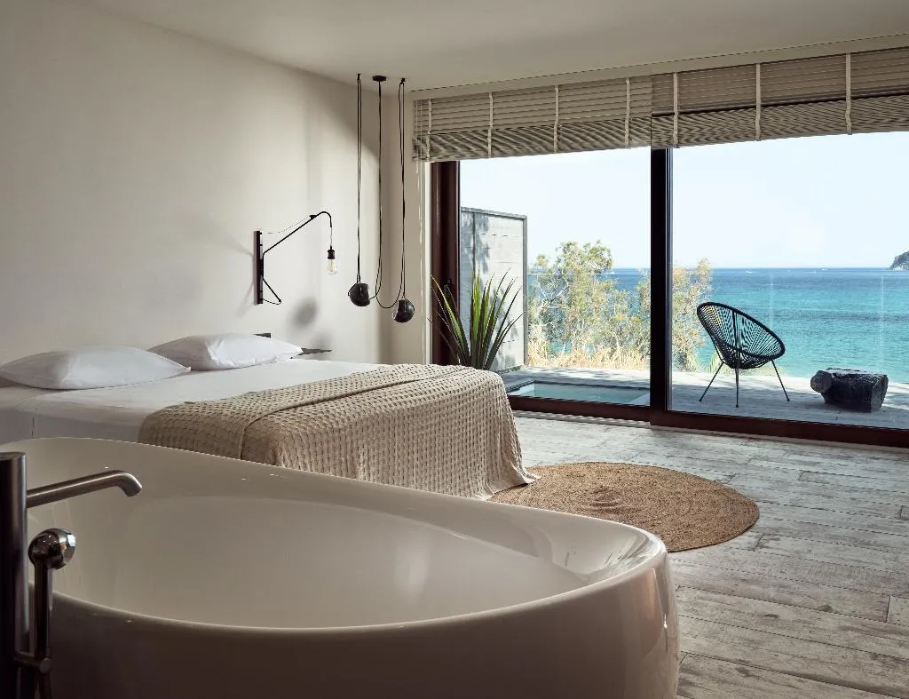JUNIOR SUITE WITH JACUZZI Room, Gloria Maris Hotel Suites & Villas, Zante