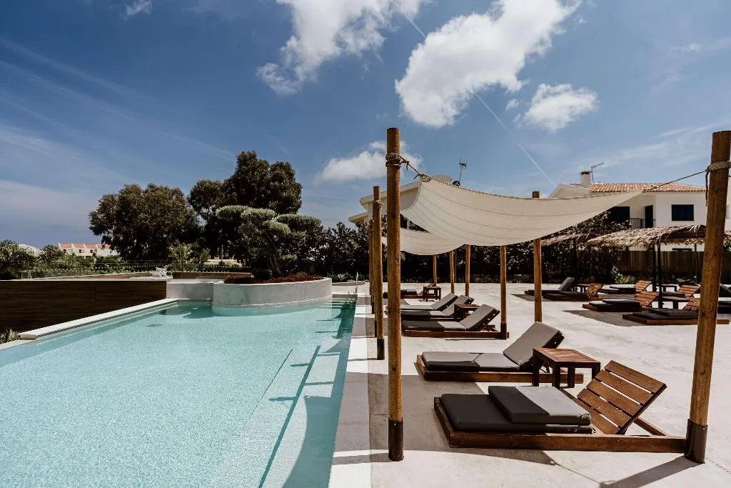 Pool, Cavo Zoe Seaside Hotel, Cyprus