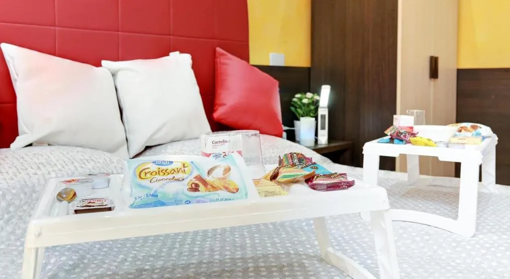 Room, Termini Suites, Naples