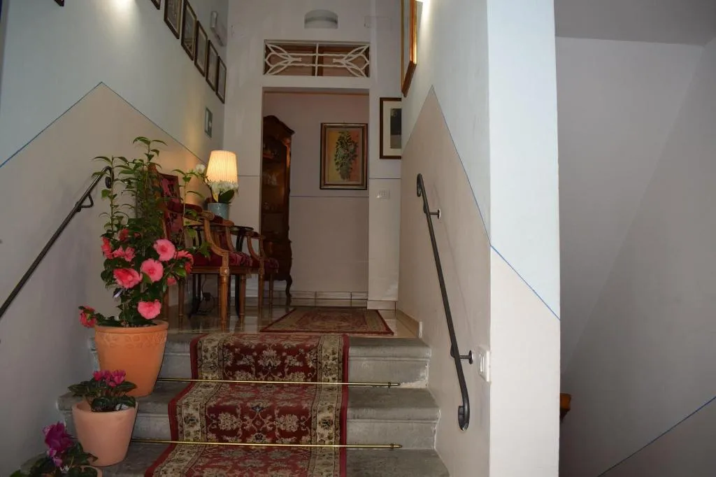 Lobby, Hotel Dalmazia, Florence