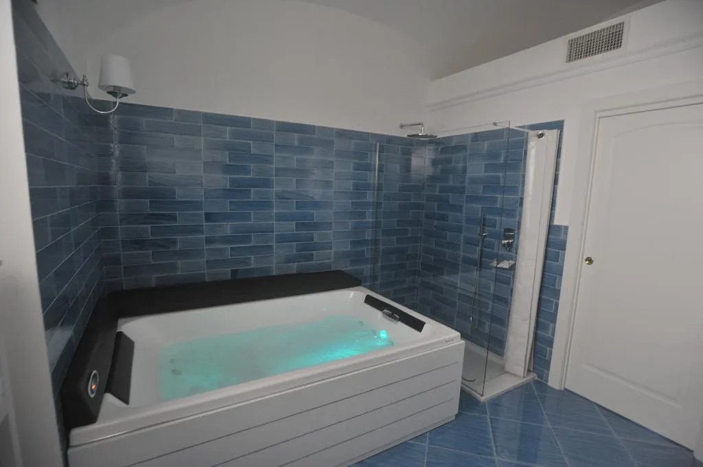 SUITE SUPERIOR SEA VIEW Room, Core Amalfitano City Suites, Naples