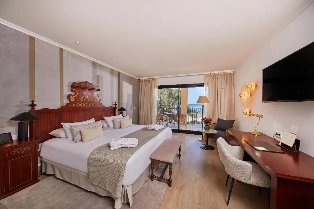Room, Secrets Mallorca Villamil Resort & Spa Only Adults, Majorca