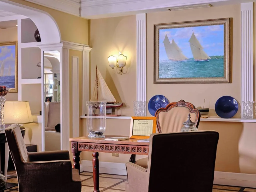 Lobby, Martini, Olbia