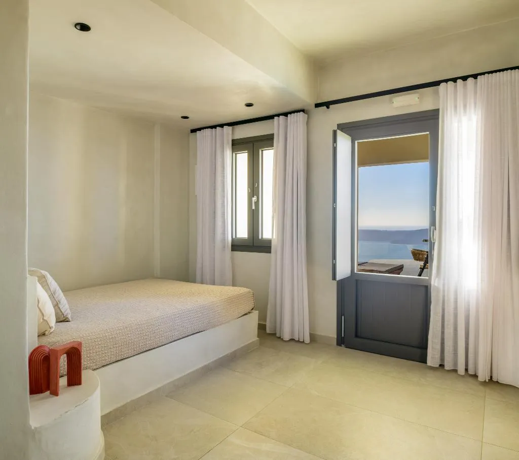 SUITE HONEYMOON Room, Andromeda Villas, Santorini