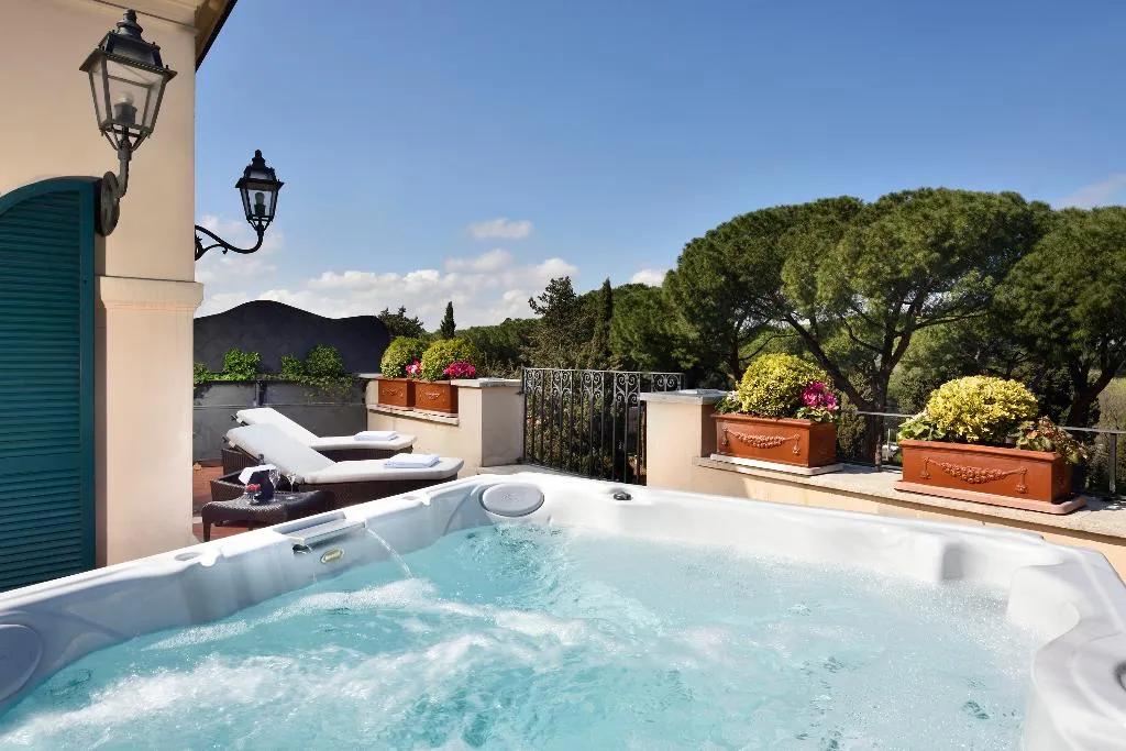 SUITE LUXURY ONE BEDROOM Room, Splendide Royal Rome, Rome