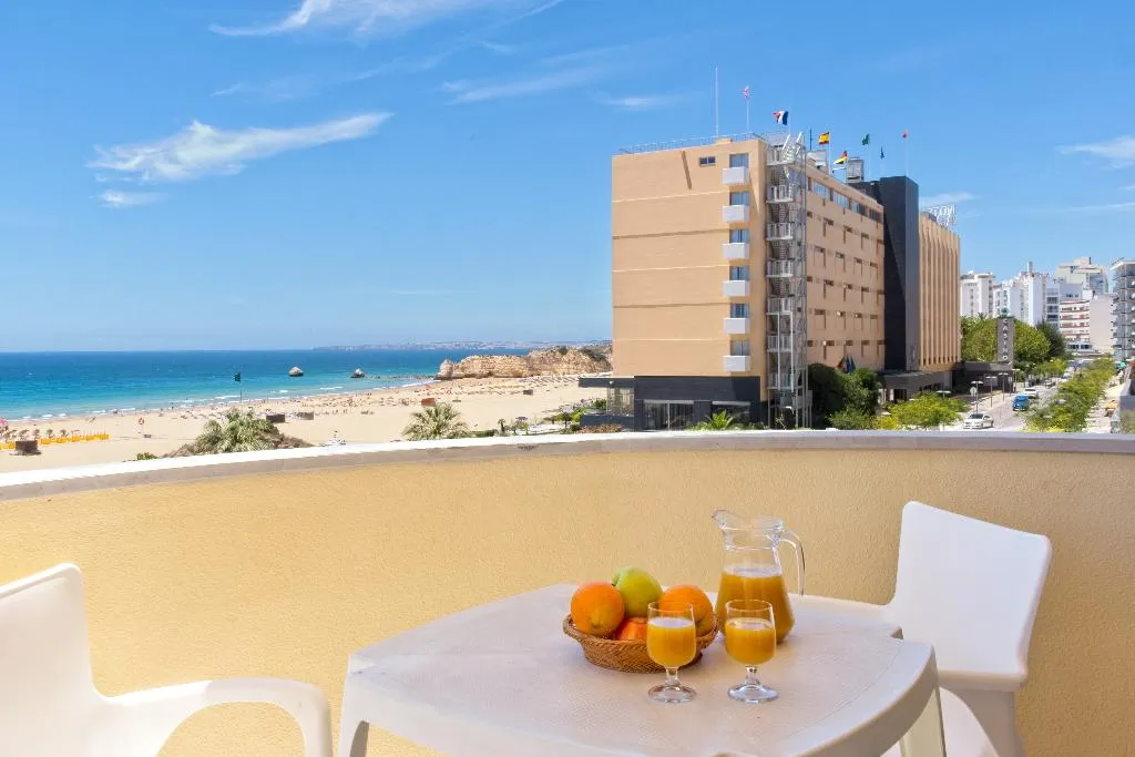 APARTMENT SEA VIEW TWO BEDROOMS Room, Algarve Mor Apartamentos, Algarve
