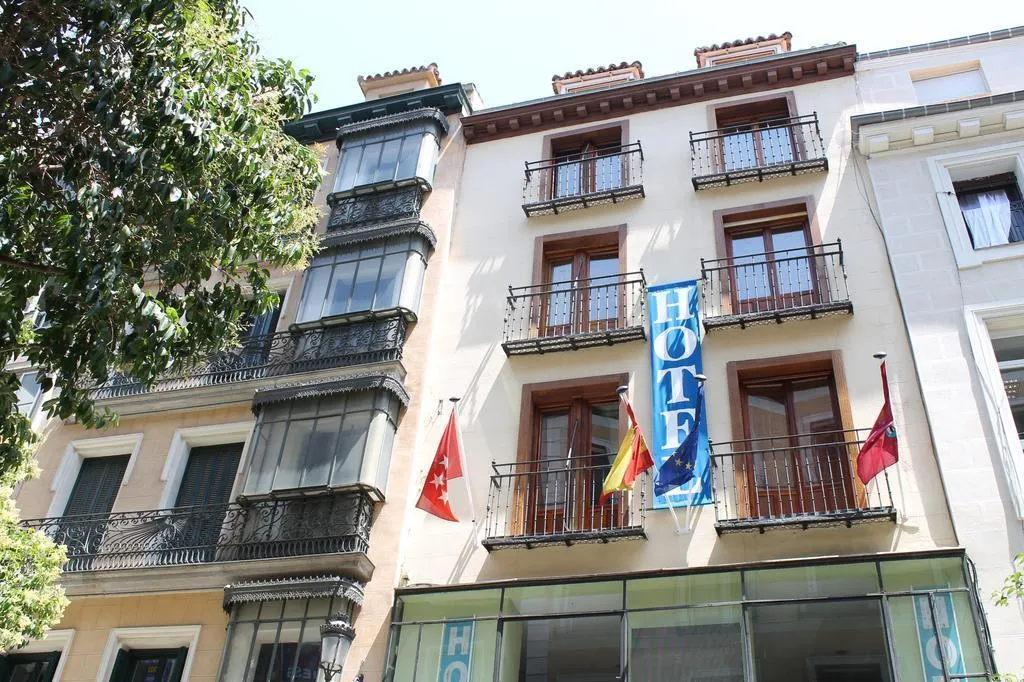 General view, Hotel El Mirador de la Puerta del Sol, Madrid