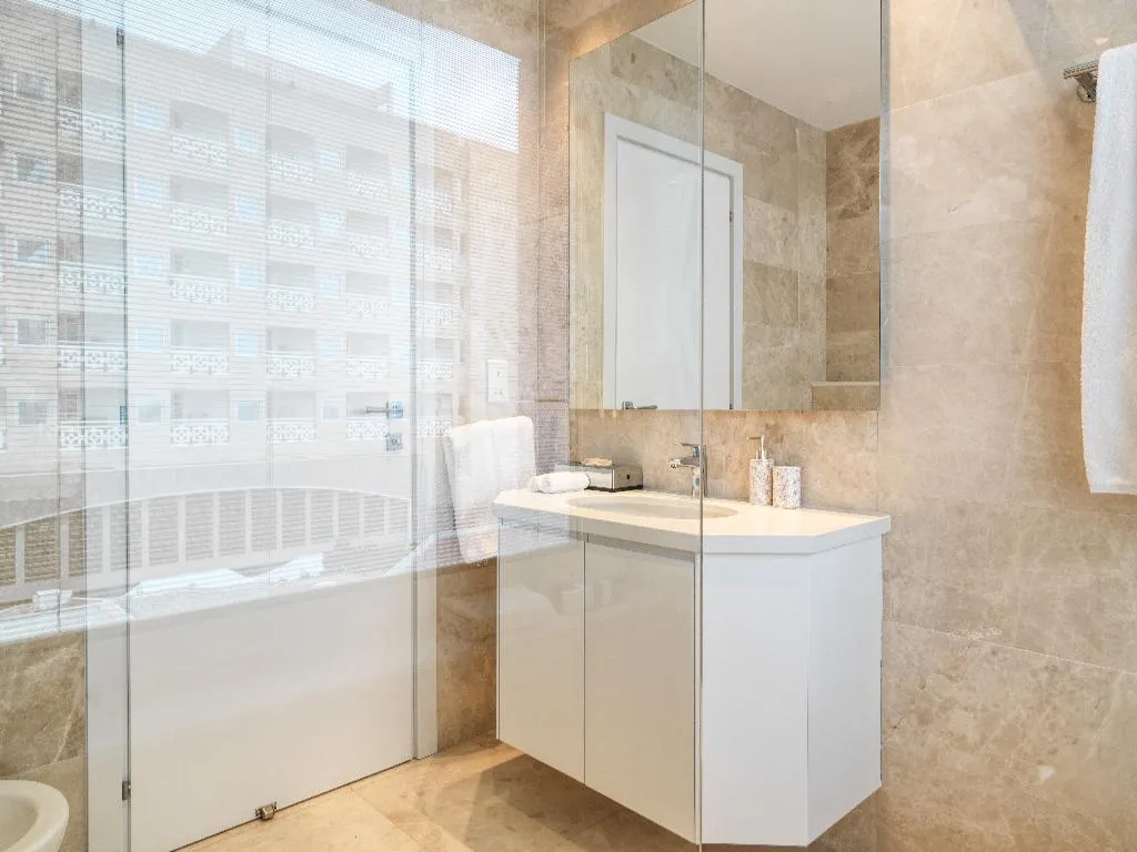 APARTMENT LUXURY Room, The Tower at St Raphael Resort, Cyprus