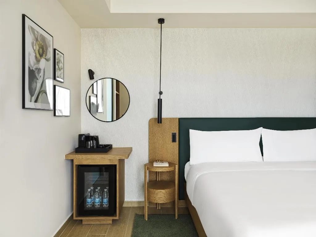 DOUBLE SEA VIEW KING BED Room, Hilton Garden Inn Chania City, Crete