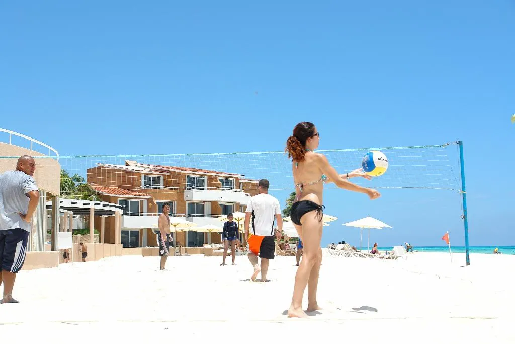 Sports and Entertainment, Sunset Fishermen Beach Resort Playa Del Carmen, Cancun Area