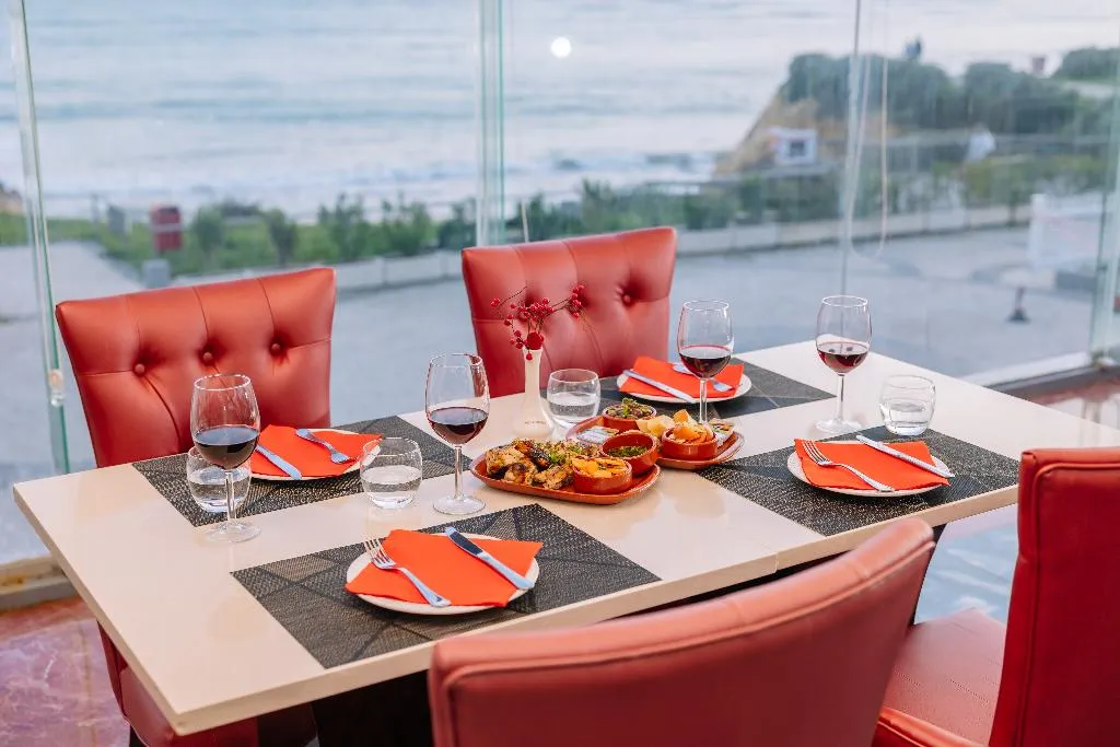 Restaurant, Monicca Collection Suites & Residences, Algarve