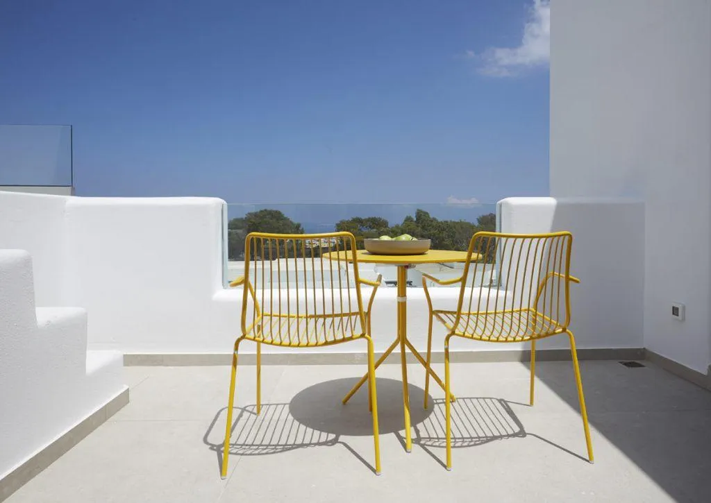 SUITE WITH JACUZZI Room, Altera Pars Suites, Santorini