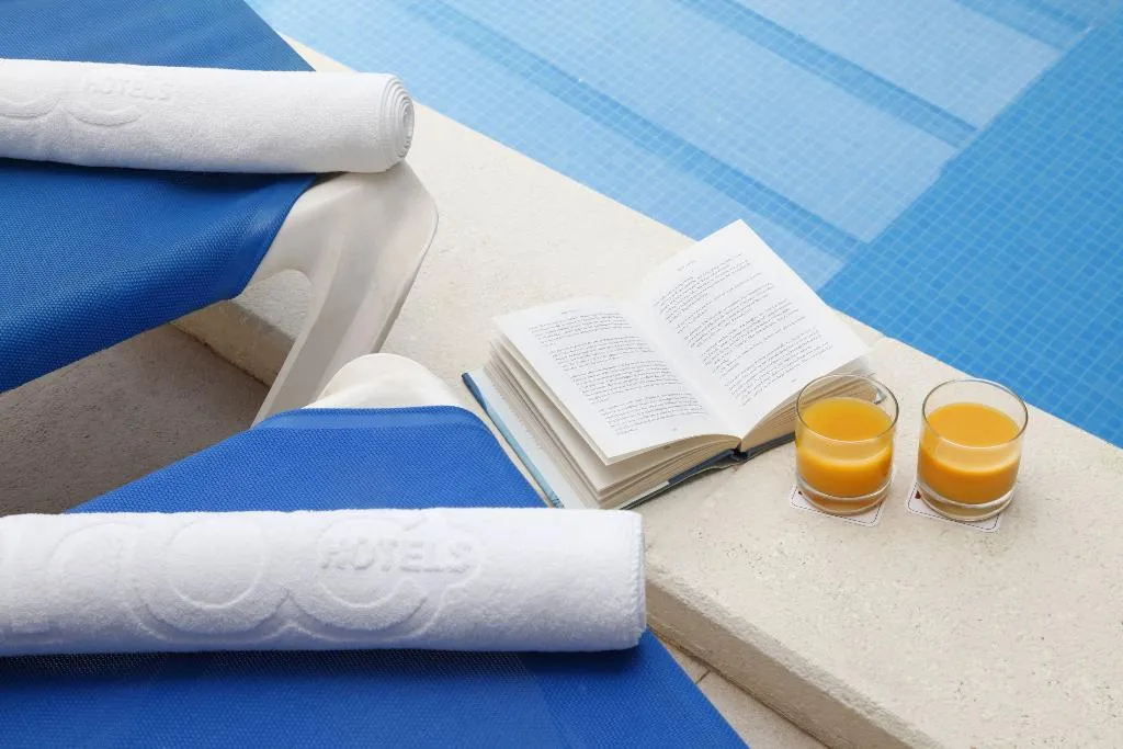 Pool, Suites Roc Portonova, Majorca