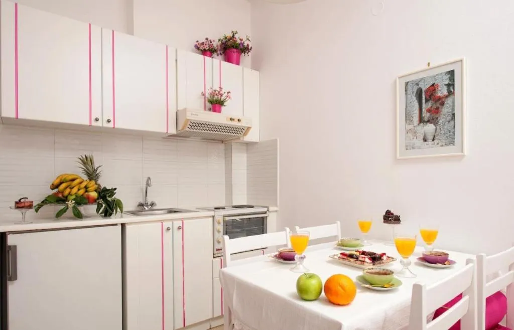 STUDIO CAPACITY 4 Room, Galini Studios & Apartments, Crete