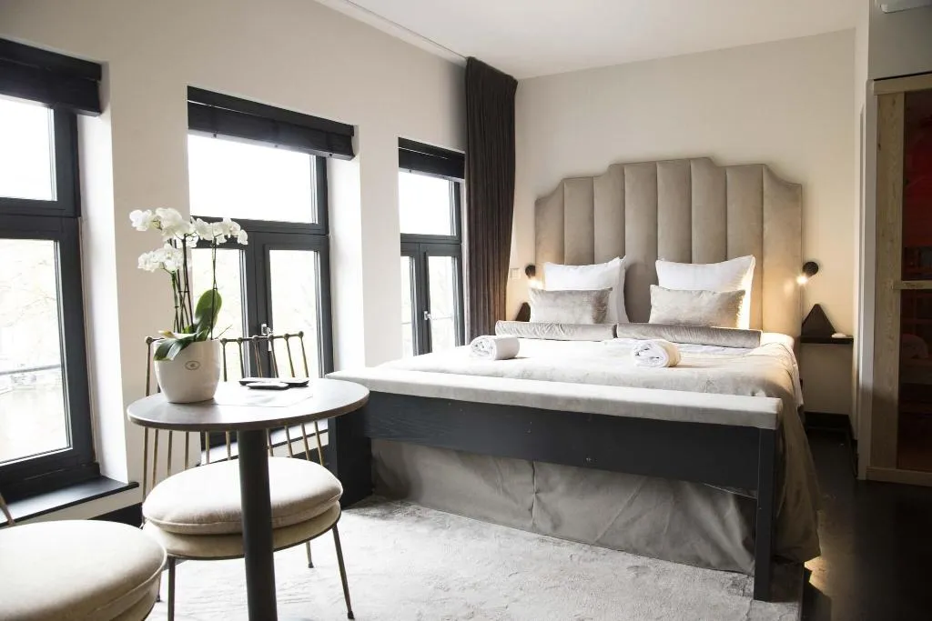 STUDIO WITH DOUBLE BED Room, House Of Amstel, Amsterdam