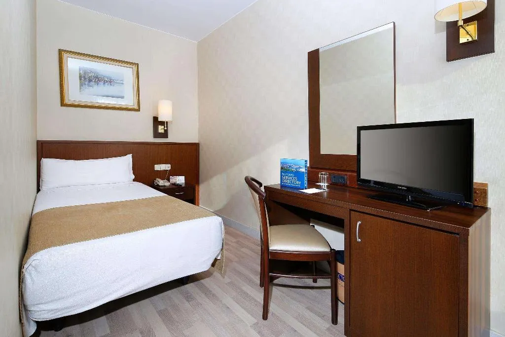 Room, HCC Taber, Barcelona