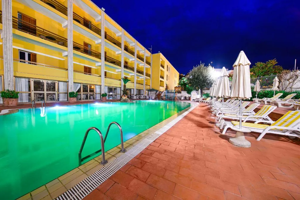 General view, Grand Hotel Terme Di Augusto, Naples