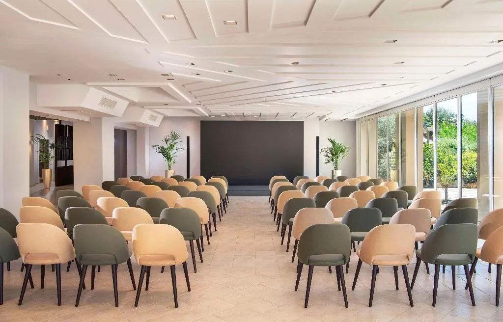 Conferences, Baia di Chia Resort Sardinia, Curio Collection, Cagliari