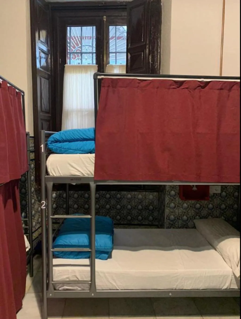Room, Hostel One Catedral, Seville