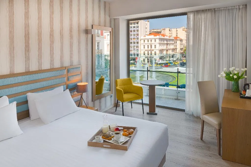 DOUBLE DELUXE FOUNTAIN VIEW Room, Athens Tiare by Mage Hotels, Athens