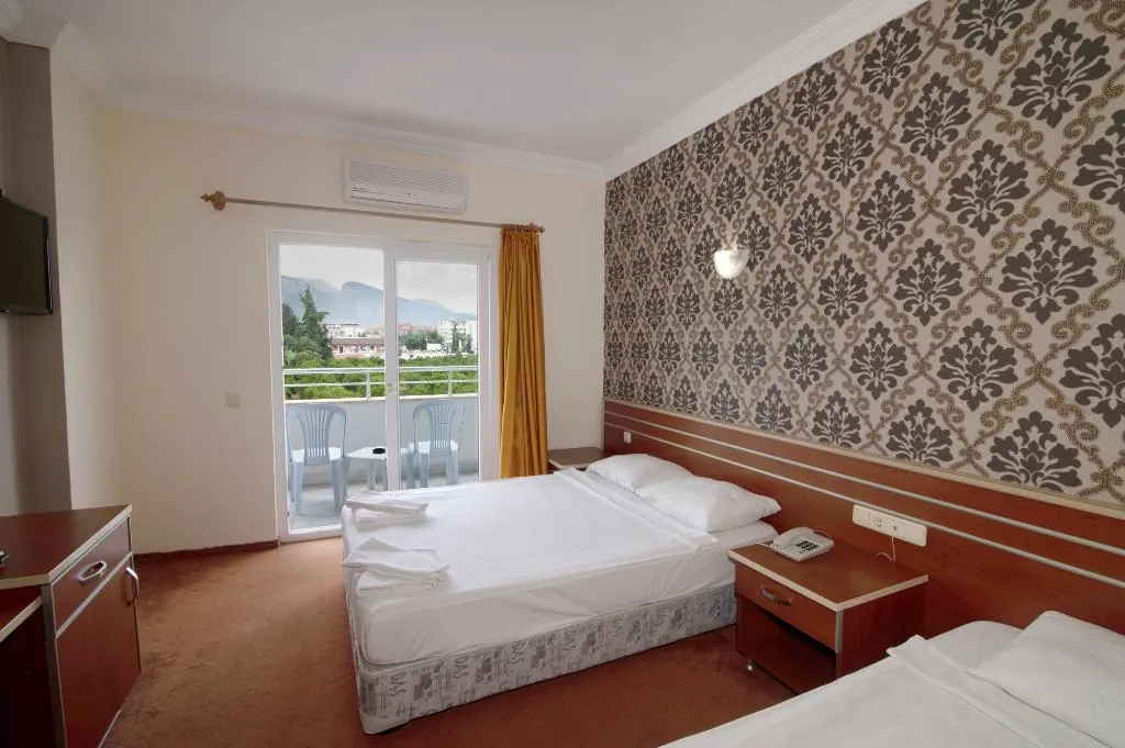 Double or Twin STANDARD Room, Grand Hotel Deri̇n, Antalya