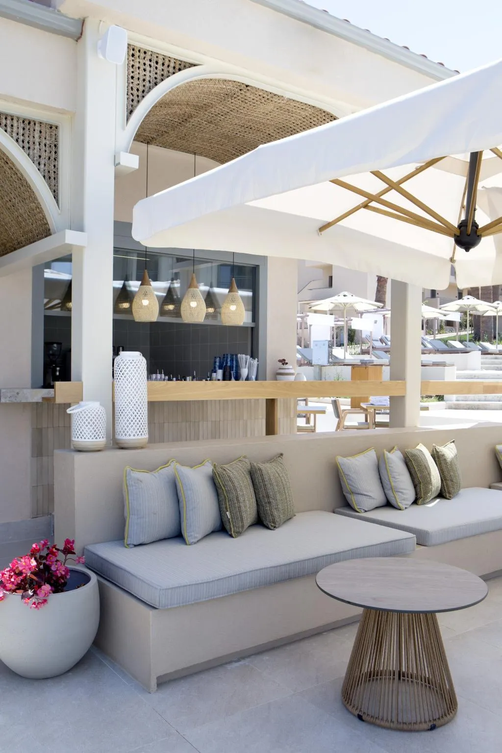 Bar, MERAVIA Leonardo Limited Edition, Halkidiki