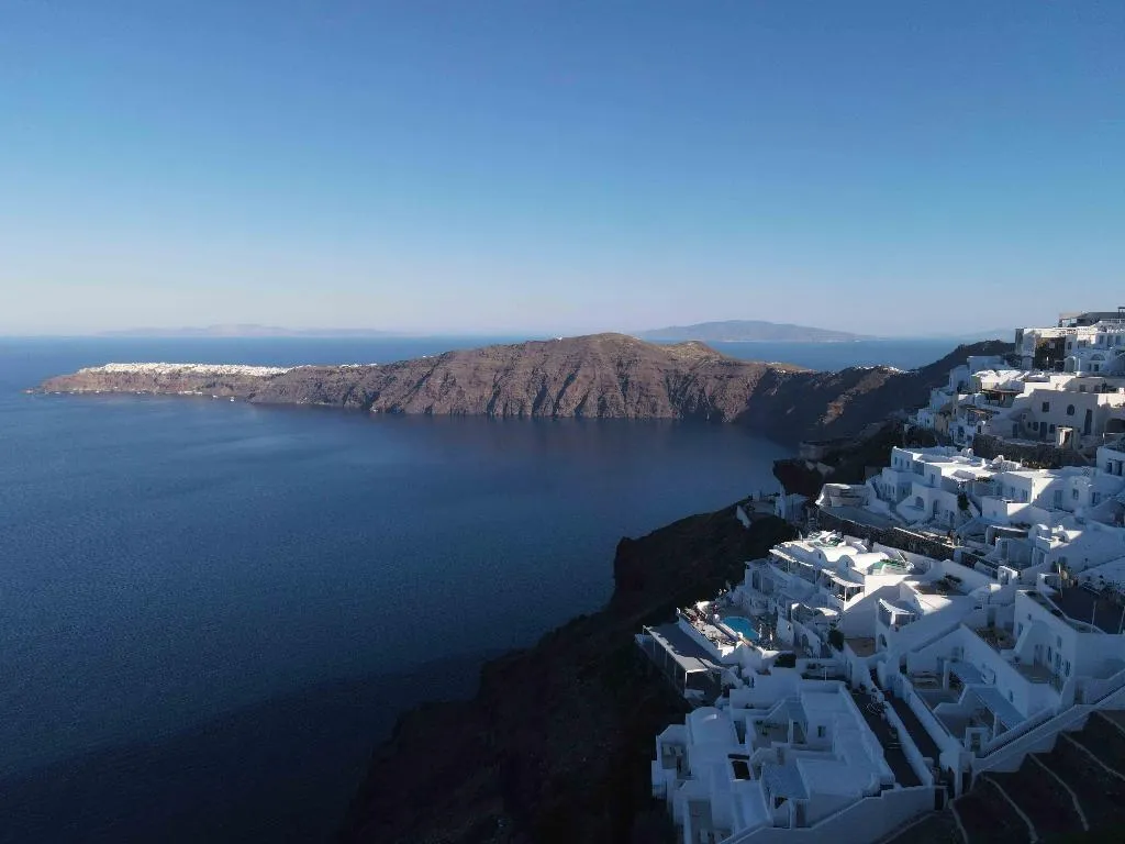 General view, La Roka Cliffside Memories, Santorini