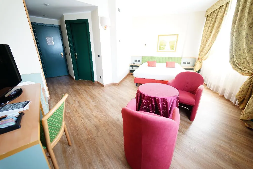 DOUBLE EXECUTIVE Room, Rege Hotel, Milan