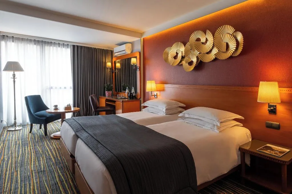 Double or Twin CITY VIEW TWO BEDS Room, President, Athens