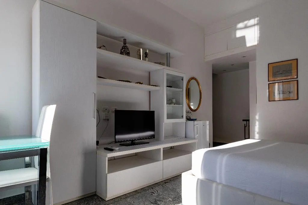 QUADRUPLE EXECUTIVE Room, Aiello Suites Executive, Milan