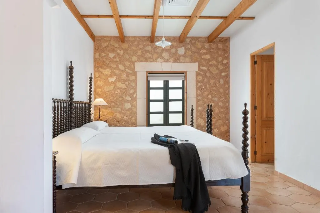 JUNIOR SUITE STANDARD Room, Can Canals, Majorca