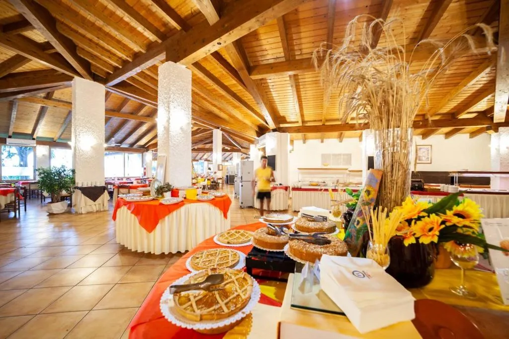 Restaurant, TH Gioiosa Marea – Capo Calava Village, Catania