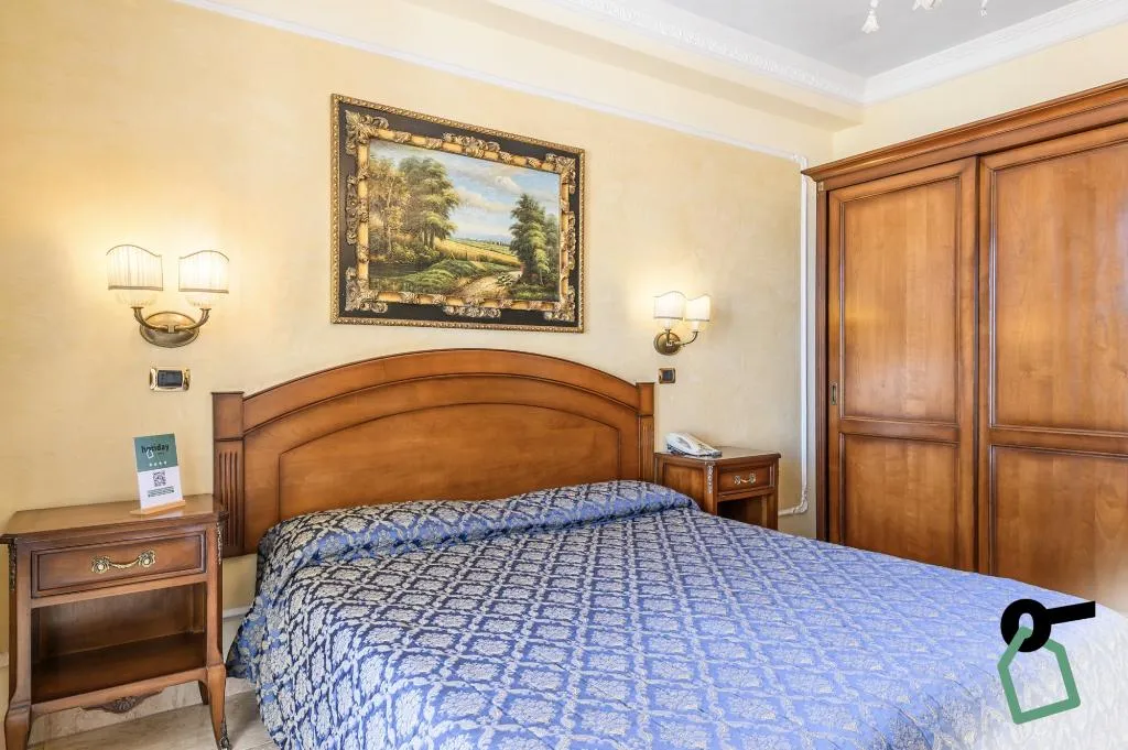 Double or Twin PARTIAL SEA VIEW Room, Hotiday Room Collection - Olbia Porto, Olbia