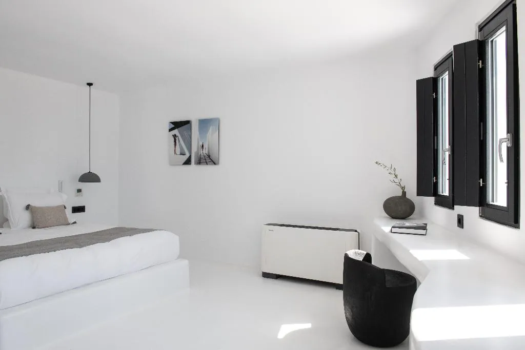 SUITE WITH PRIVATE POOL Room, Pantheon Villas, Santorini