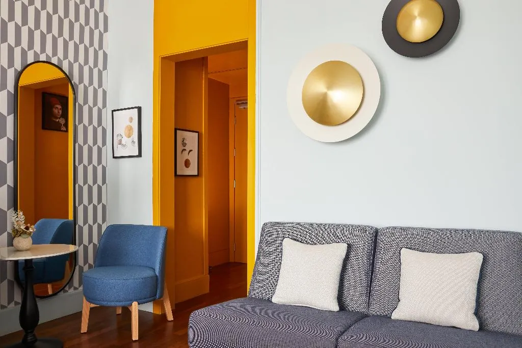 DOUBLE PREMIUM QUEEN BED Room, Hotel Indigo Florence, Florence