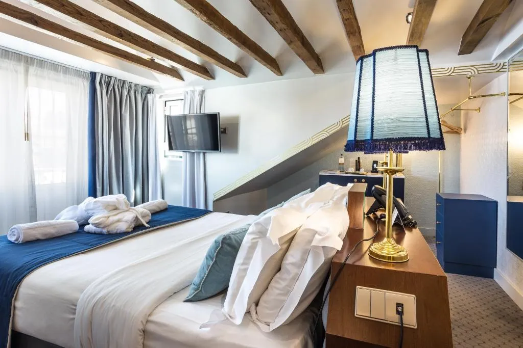 Double or Twin DELUXE WITH TERRACE Room, The Lift Boutique Hotel by RIDAN Hotels, Lisbon