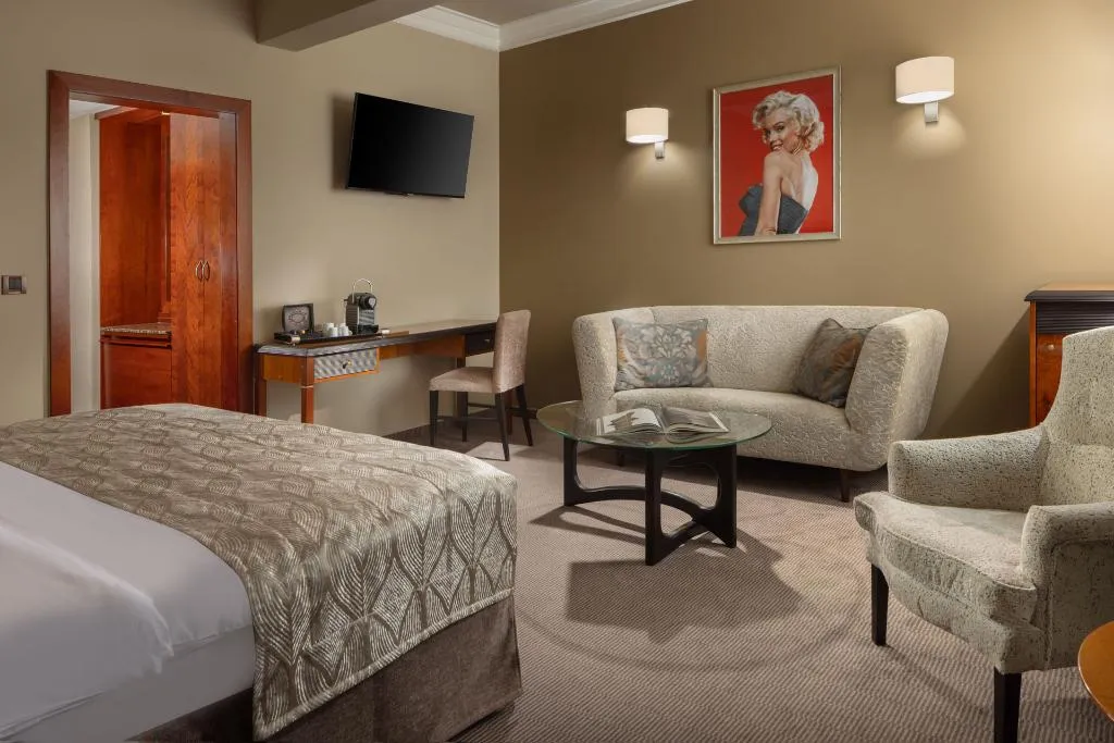 Double or Twin DELUXE Room, Jalta Boutique Hotel Prague, Prague