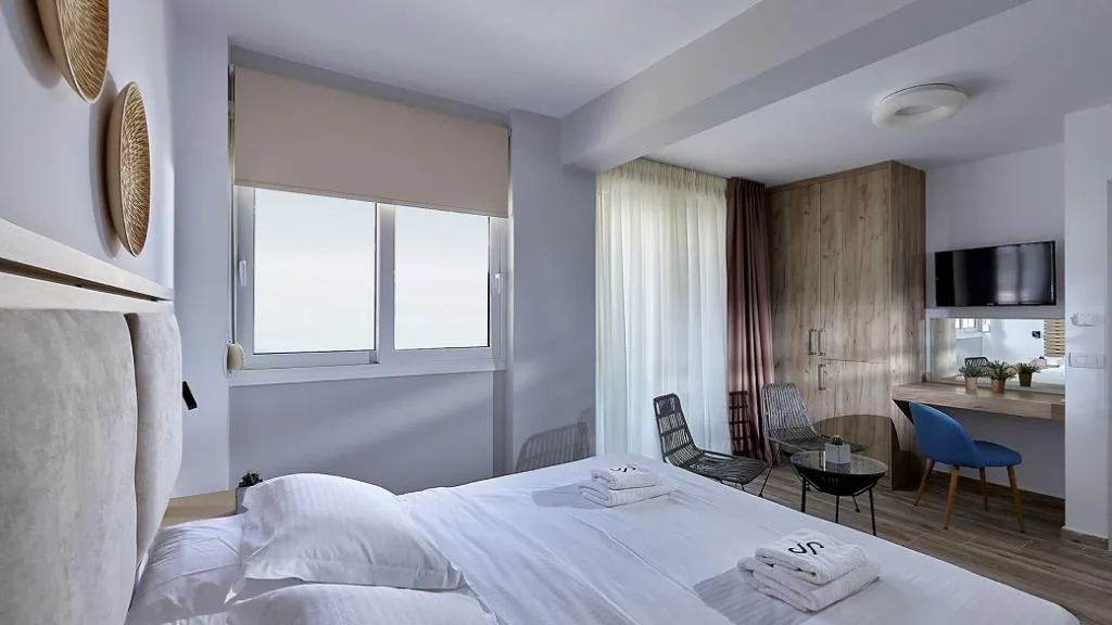 DOUBLE SUPERIOR Room, Seascape Luxury Residences, Crete