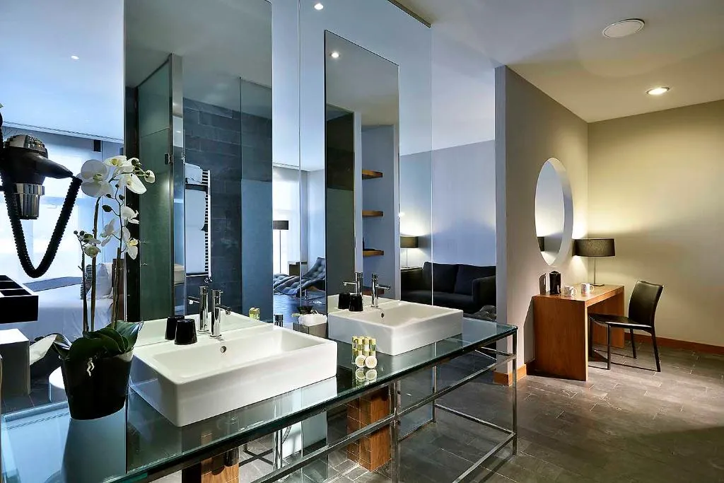 SUITE CAPACITY 1 Room, Eurostars Madrid Congress, Madrid