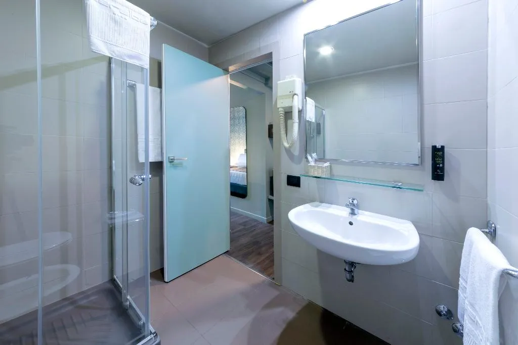 TWIN STANDARD Room, Hotel Mealba, Milan