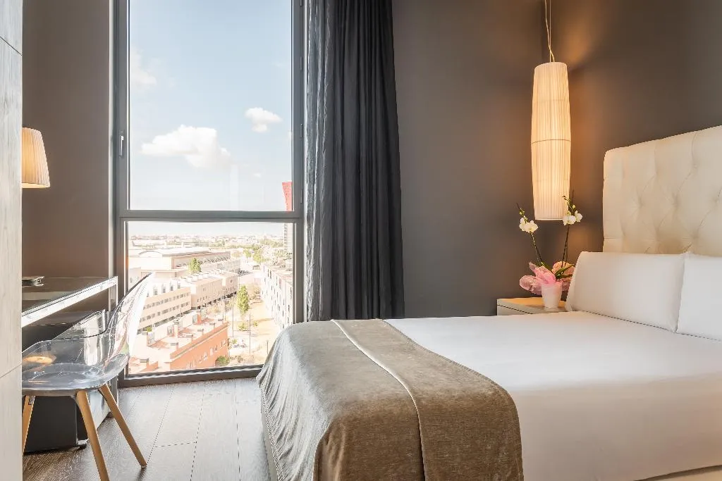 DOUBLE SINGLE USE STANDARD Room, SB Plaza Europa, Barcelona